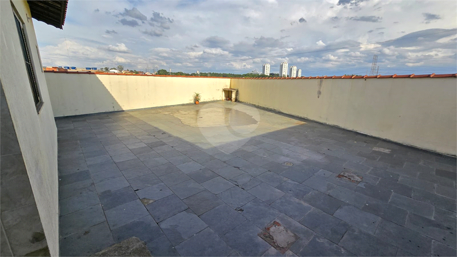 Foto REO381715