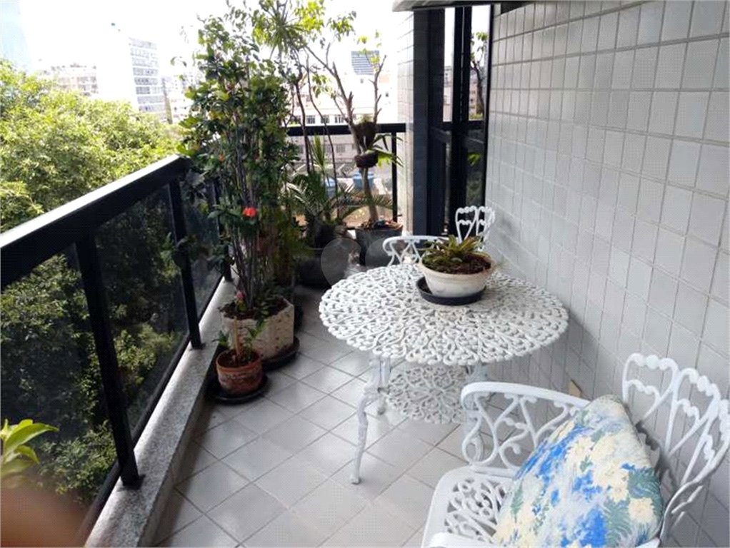 Venda Apartamento Rio De Janeiro Tijuca REO381739 24