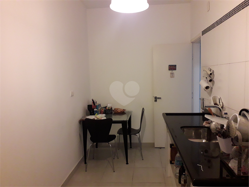 Venda Apartamento São Paulo Vila Buarque REO381910 8