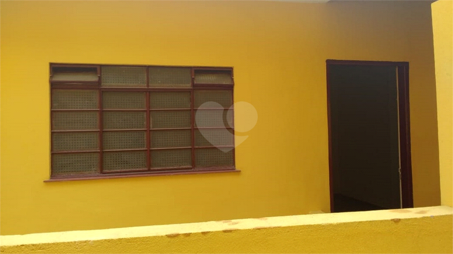 Foto REO382107