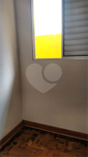 Foto REO382107