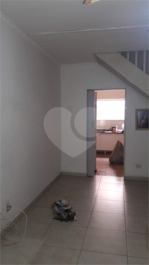Foto REO382259