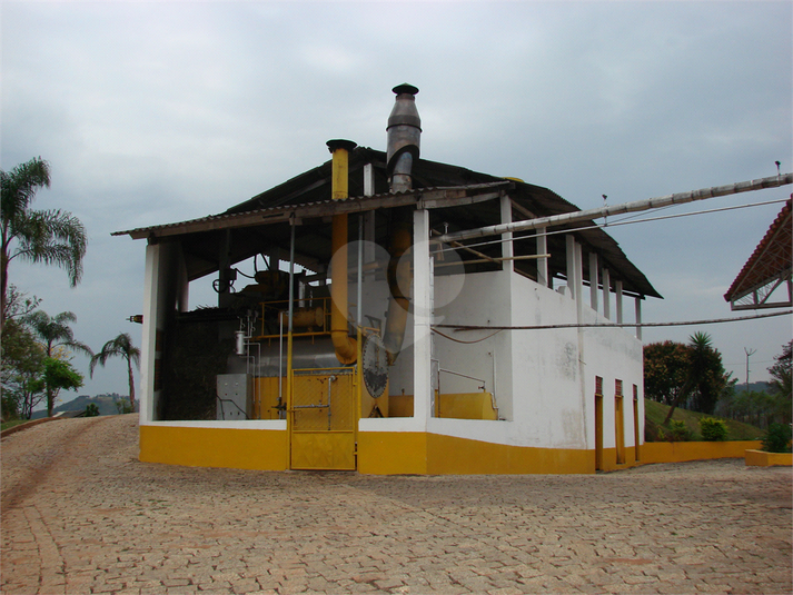 Venda Galpão Cunha Centro REO382598 26