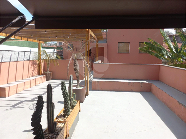 Foto REO382660