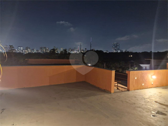 Foto REO382660