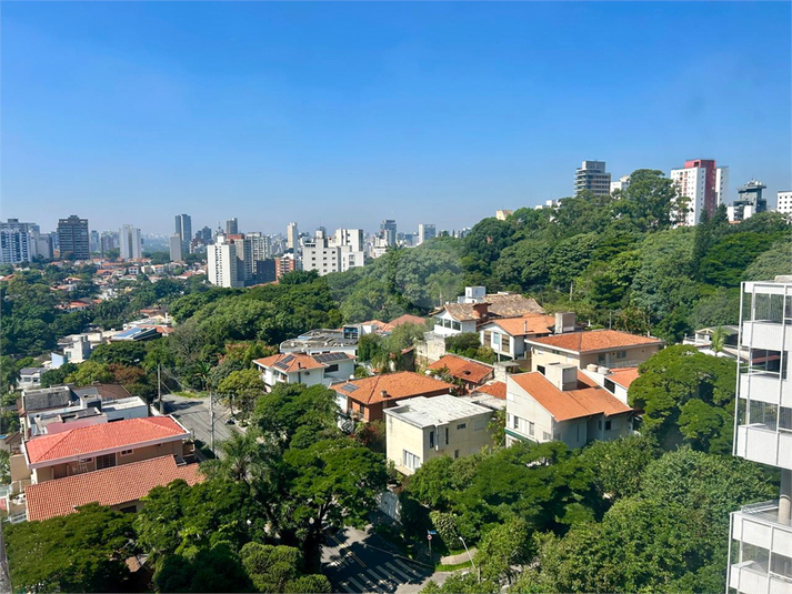 Foto REO382778