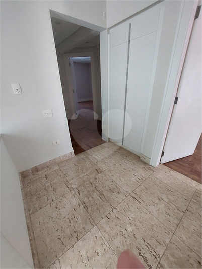 Foto REO383522