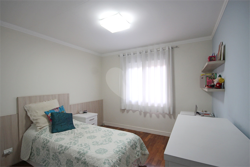 Foto REO385269