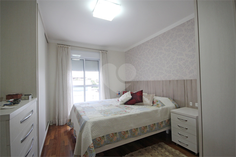 Foto REO385269