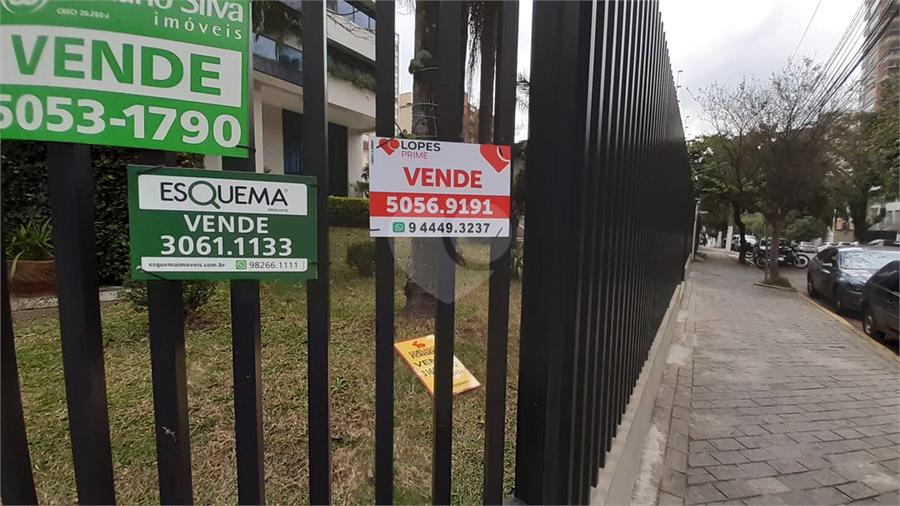 Foto REO385454
