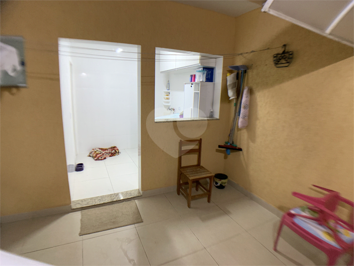Foto REO385502