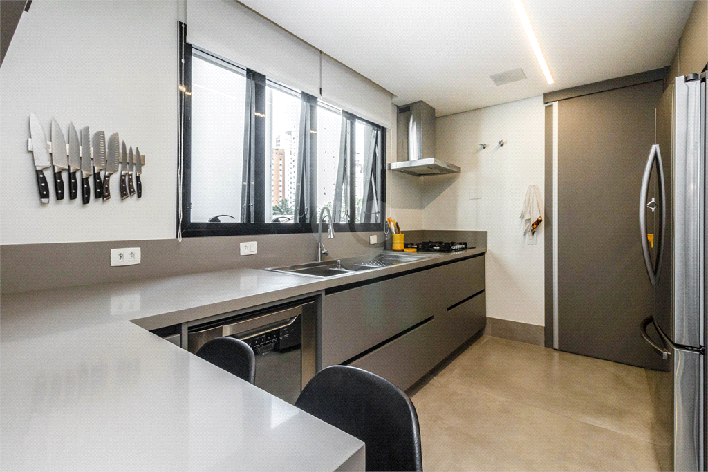 Venda Apartamento São Paulo Indianópolis REO385613 32