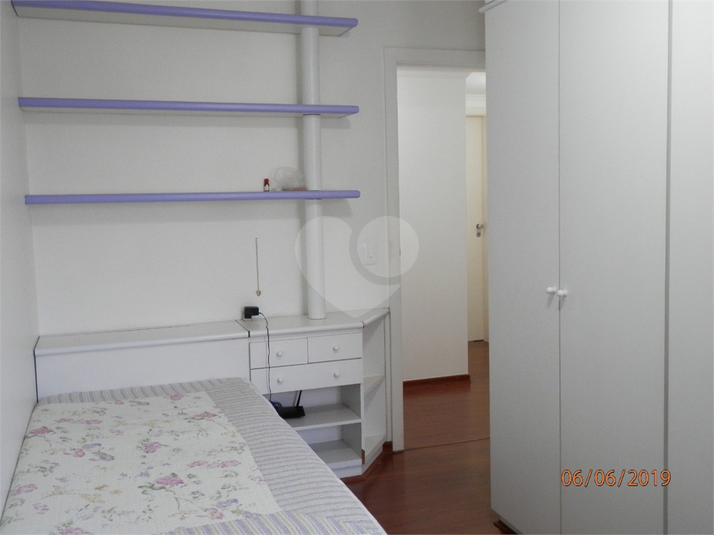 Foto REO386158