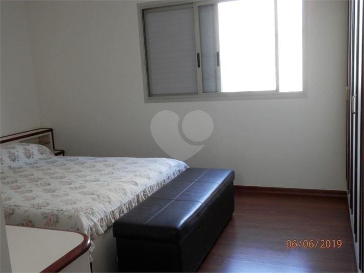Foto REO386158