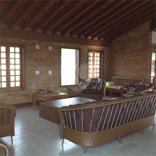 Foto REO386842