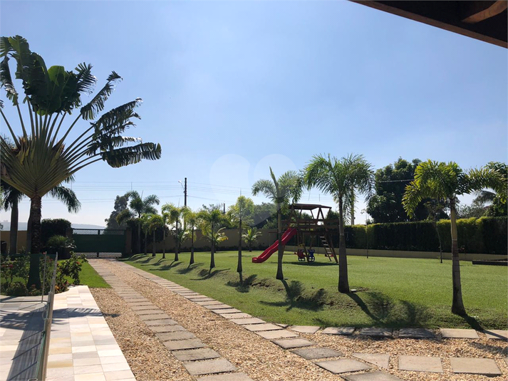 Foto REO386842