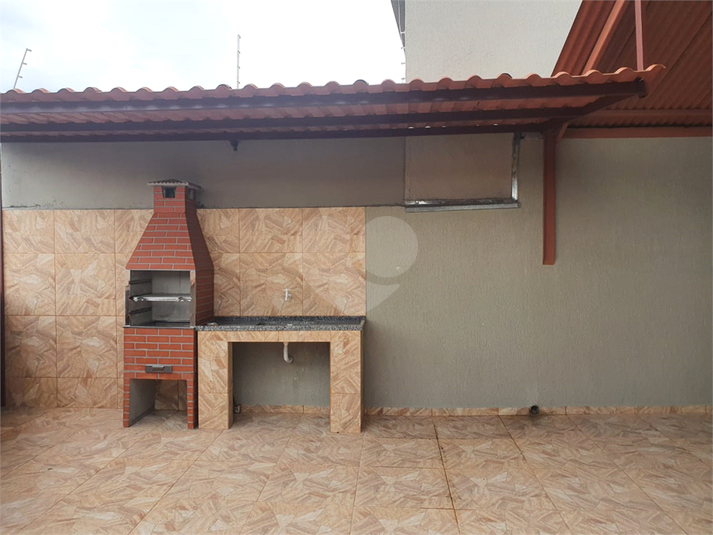 Foto REO387210