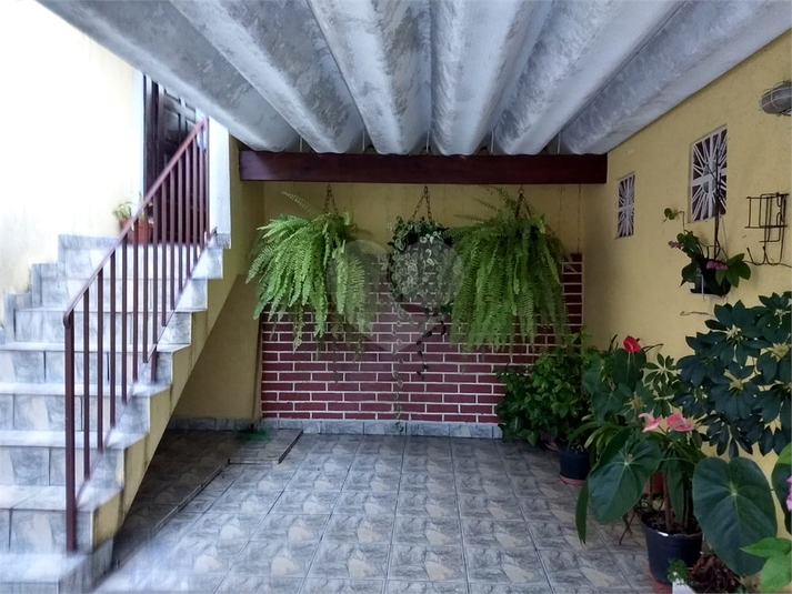 Foto REO387223