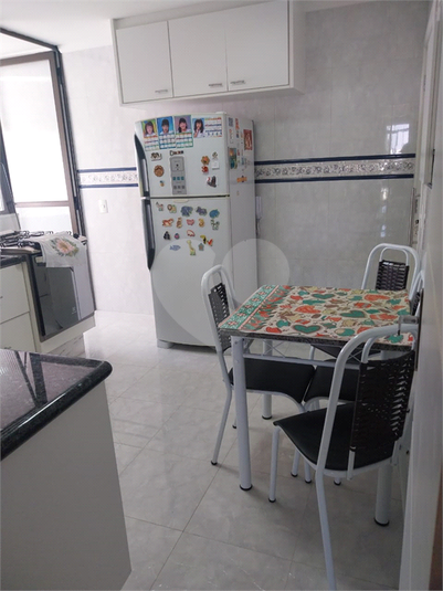 Foto REO387368