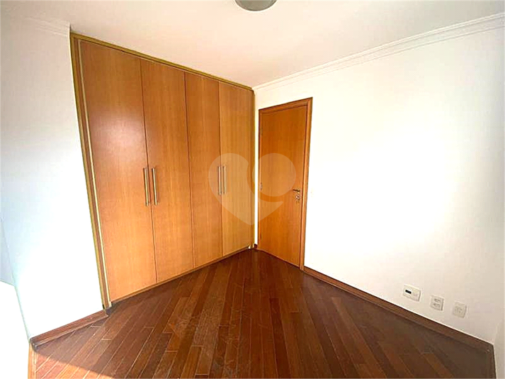 Foto REO387861