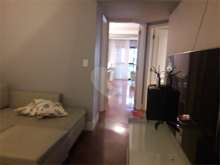 Foto REO387937
