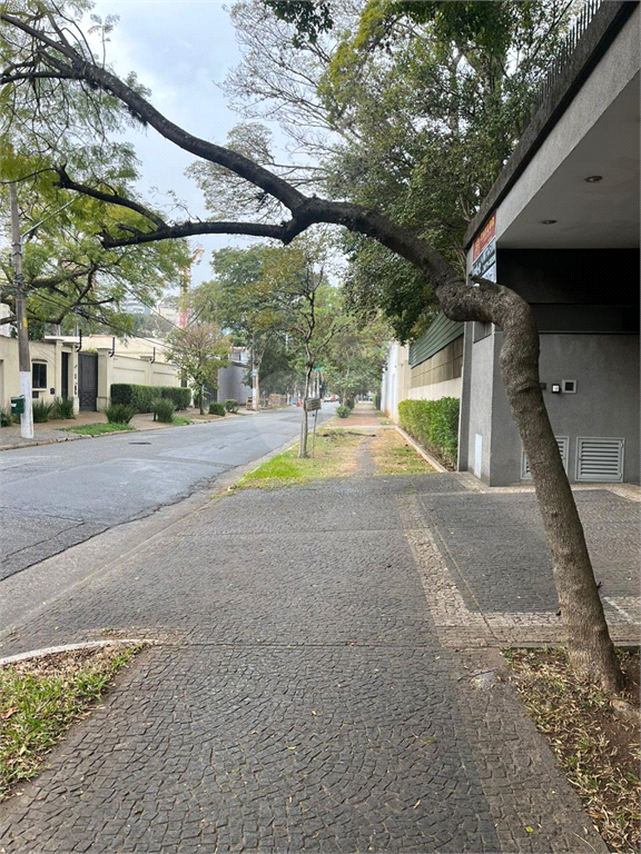 Venda Casa São Paulo Jardim América REO388515 12