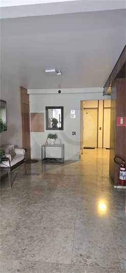 Foto REO388619