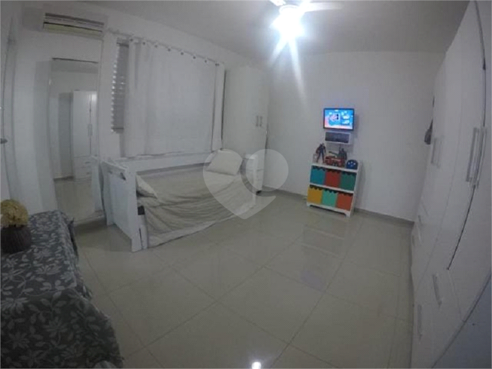 Foto REO389012