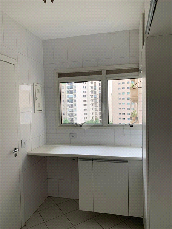 Venda Apartamento São Paulo Paraíso REO38916 51