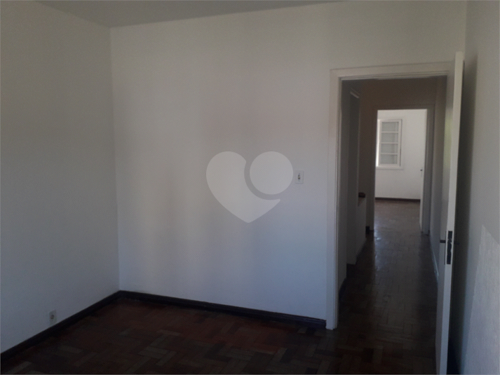 Foto REO390036