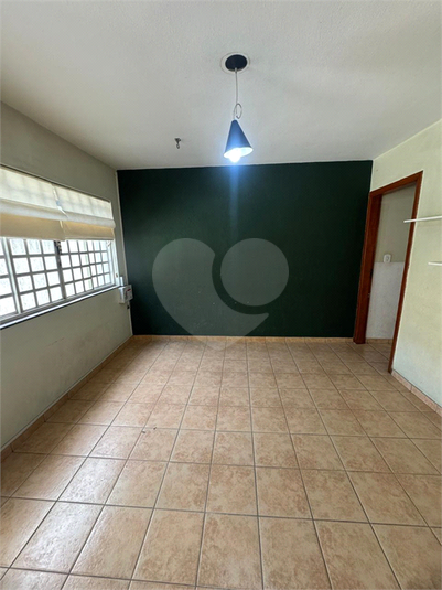 Foto REO390106