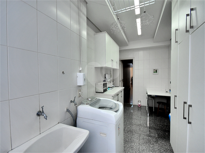 Venda Apartamento São Paulo Cerqueira César REO390314 19