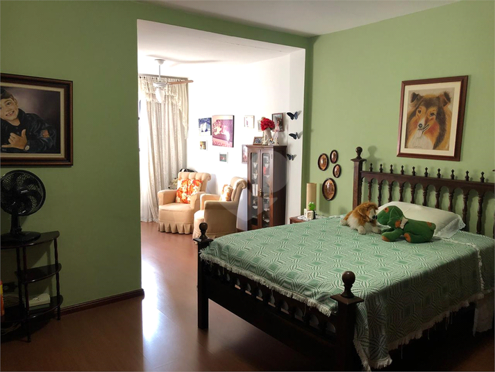 Foto REO390345