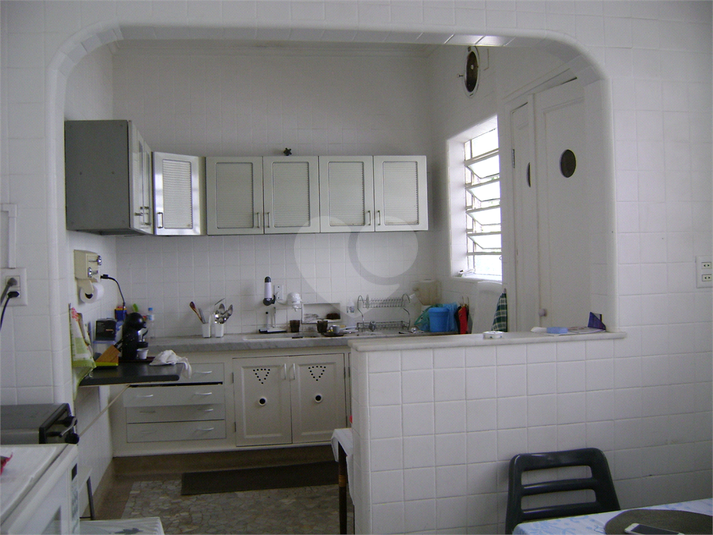 Venda Casa térrea São Paulo Pacaembu REO391250 11