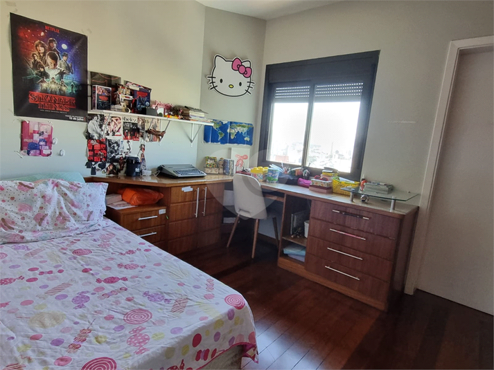 Foto REO391748