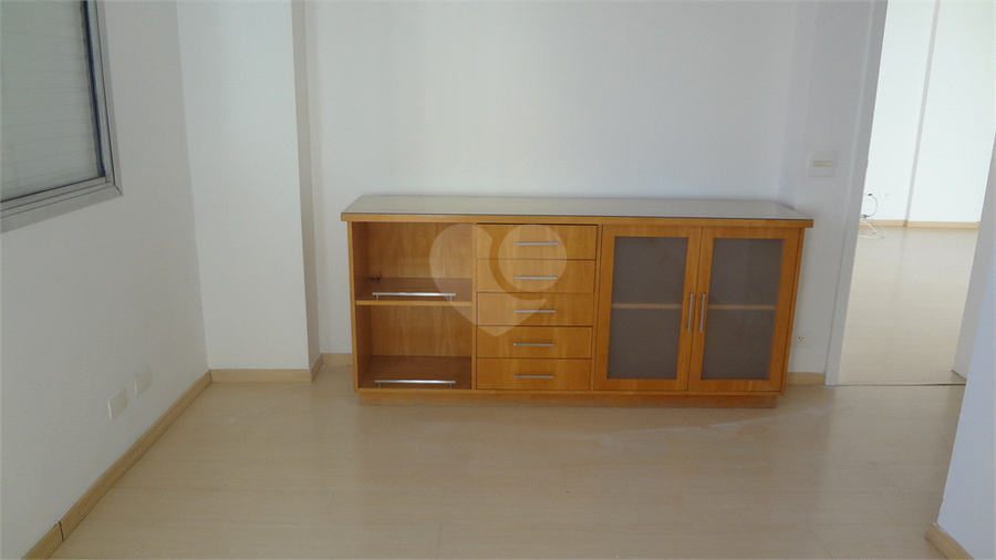 Foto REO392681