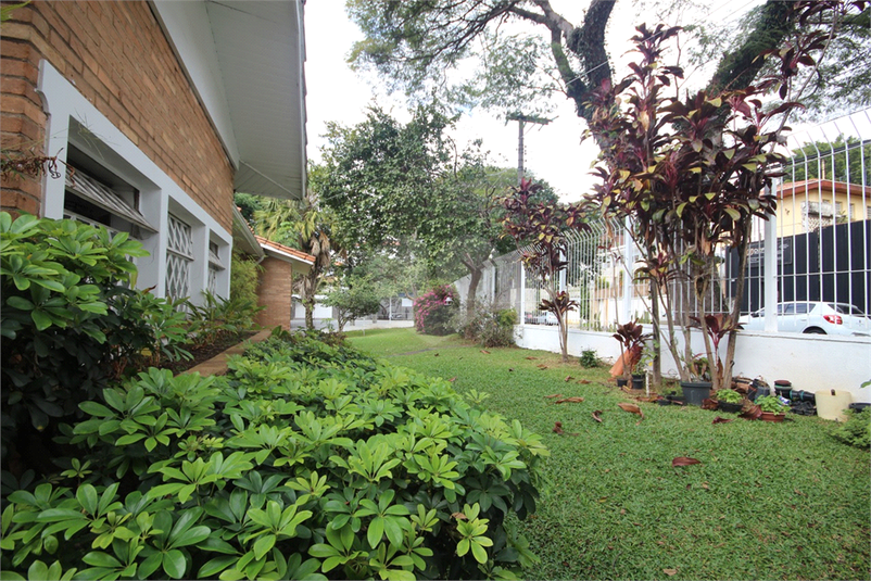 Venda Casa São Paulo Pacaembu REO393112 10