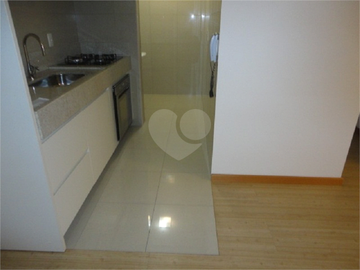 Foto REO393187