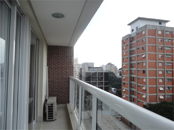 Foto REO393187