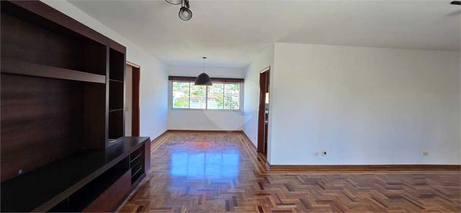 Foto REO394012