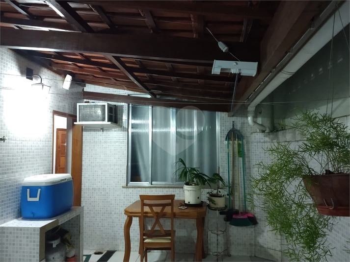 Foto REO395263