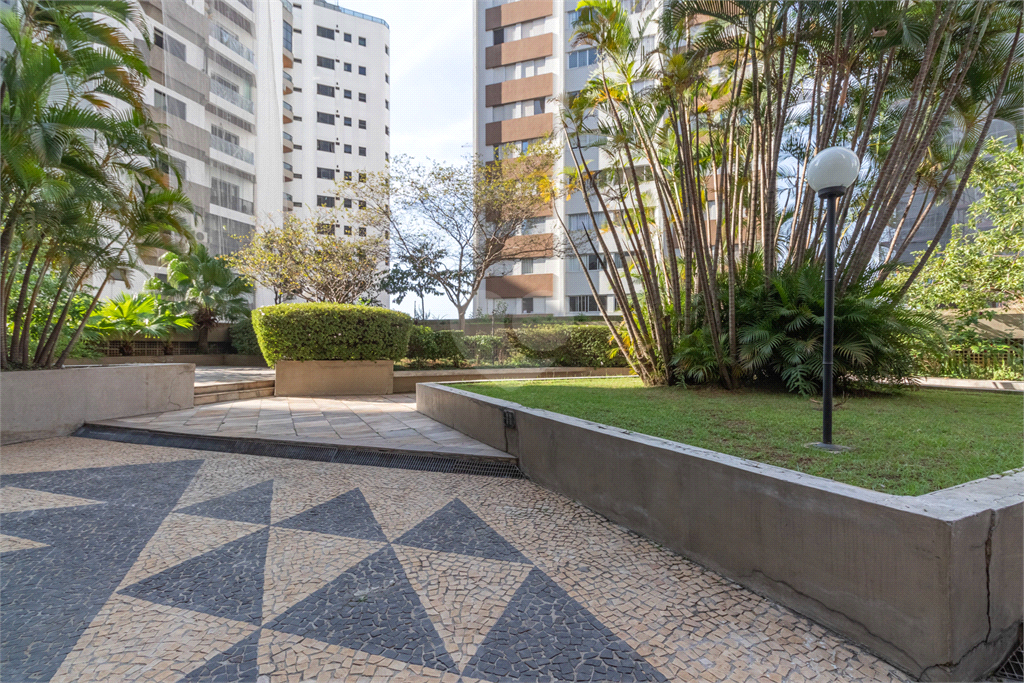 Venda Apartamento São Paulo Moema REO396628 34