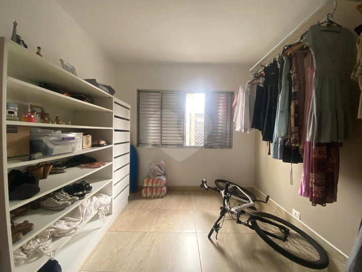 Foto REO396840