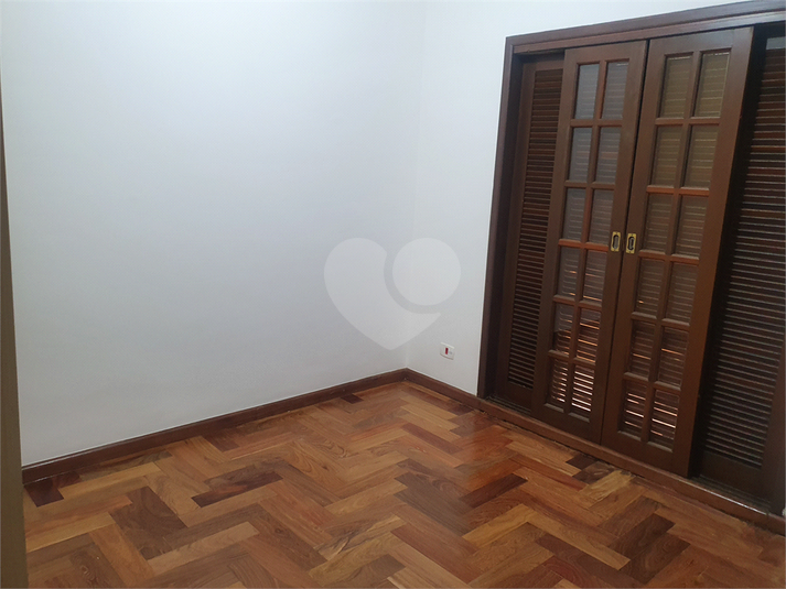 Foto REO397689