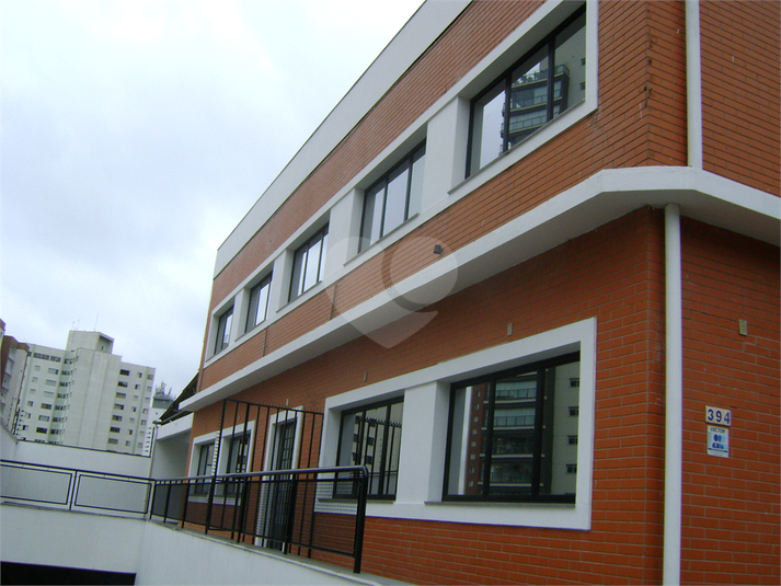Foto REO398187