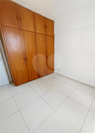 Foto REO398349