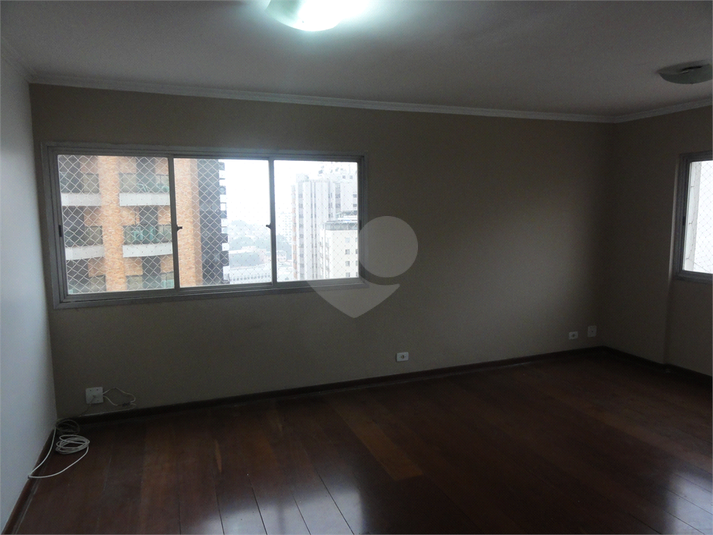 Venda Duplex São Paulo Santana REO398779 24