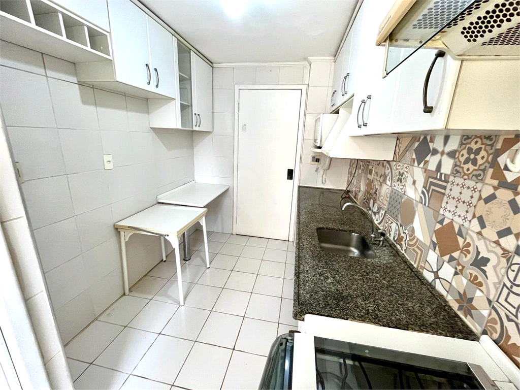 Venda Apartamento Campinas Cambuí REO398991 17