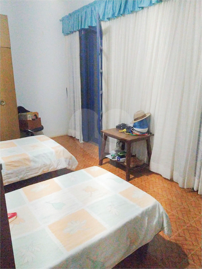 Foto REO399931