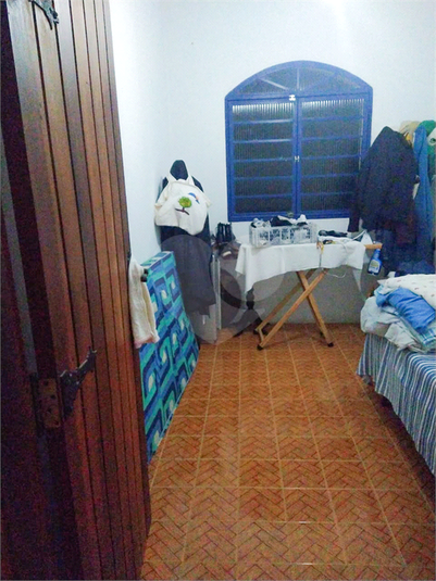 Foto REO399931